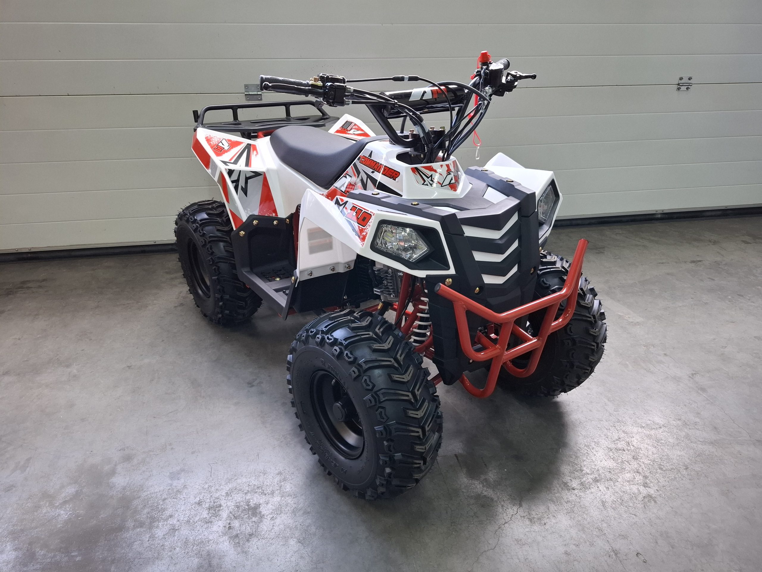 apollo commander 110